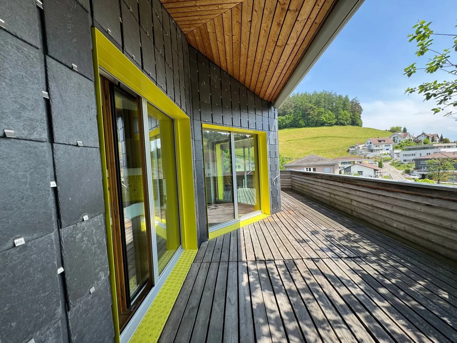 5.5-Zimmer-Maisonettewohnung mit Terrasse und Aussicht in Mosnang