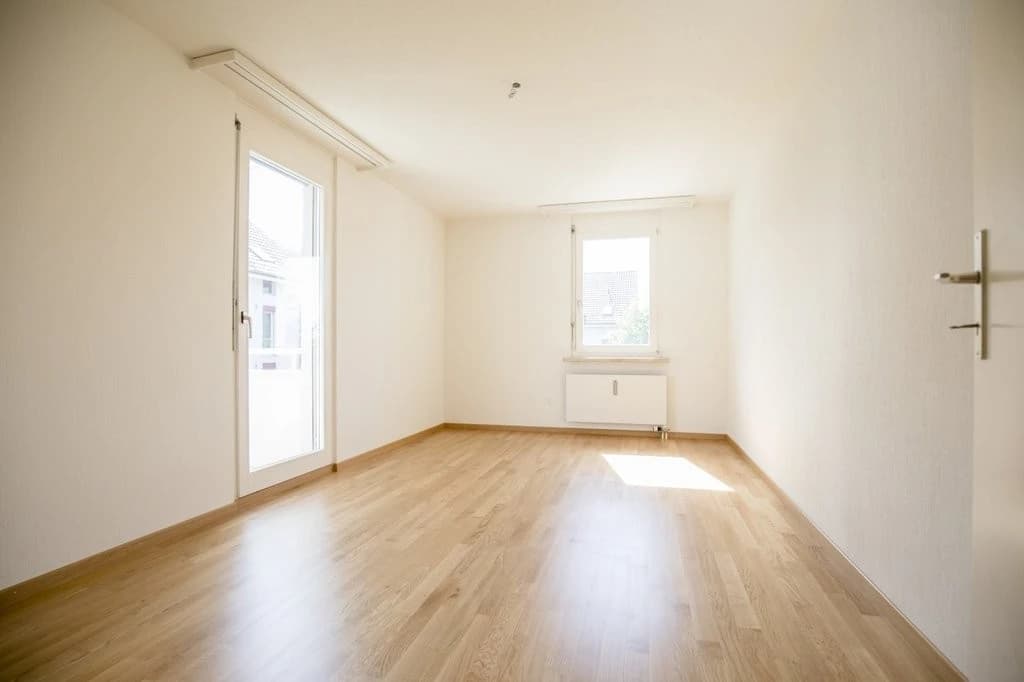 Moderne 4.5 ZW an ruhiger und grüner Wohnlage