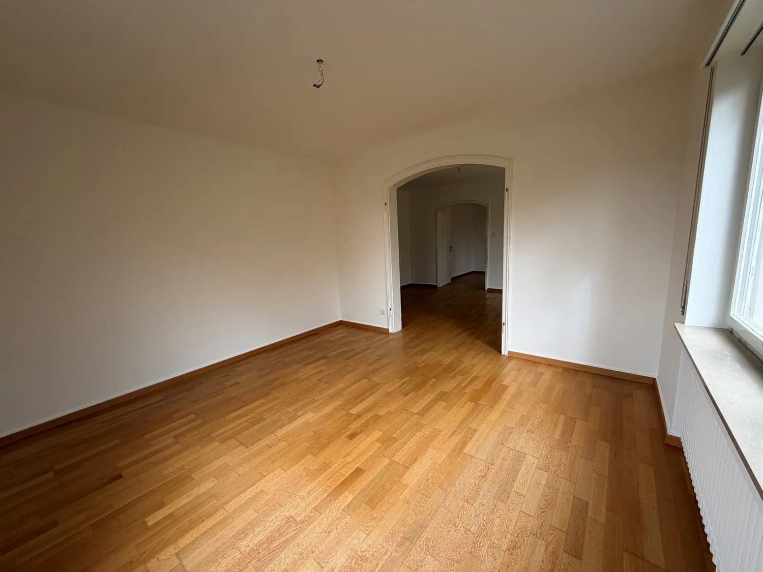 Gartenwohnung mit schönem Sitzplatz 1 Jahr befristet