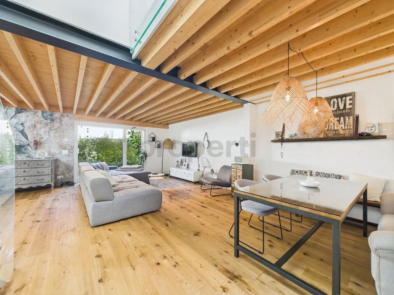 Charmante 3.5-Zimmer Wohnung mit Cheminée in Birrwil