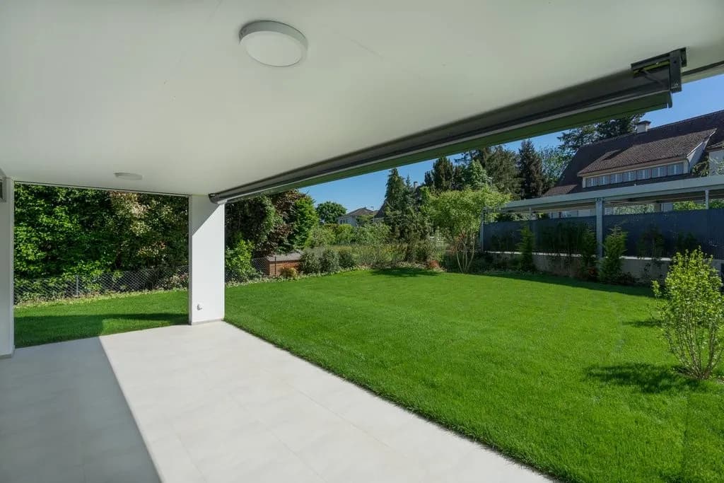 5.5-Zimmer-Einfamilienhaus in MINERGIE-P auf Binninger Höhe