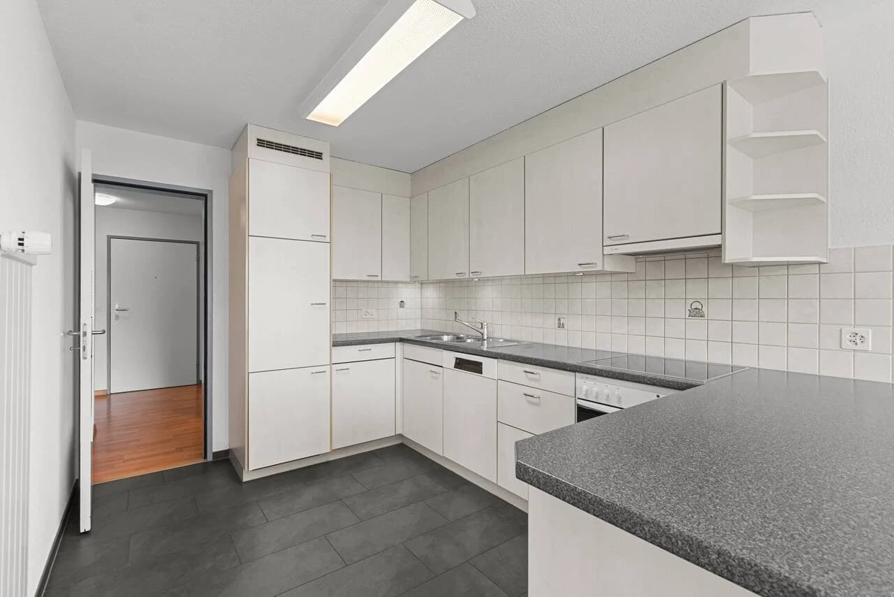 Attraktive 5.5-Zimmer-Wohnung mit wunderschönem Blick ins Grüne