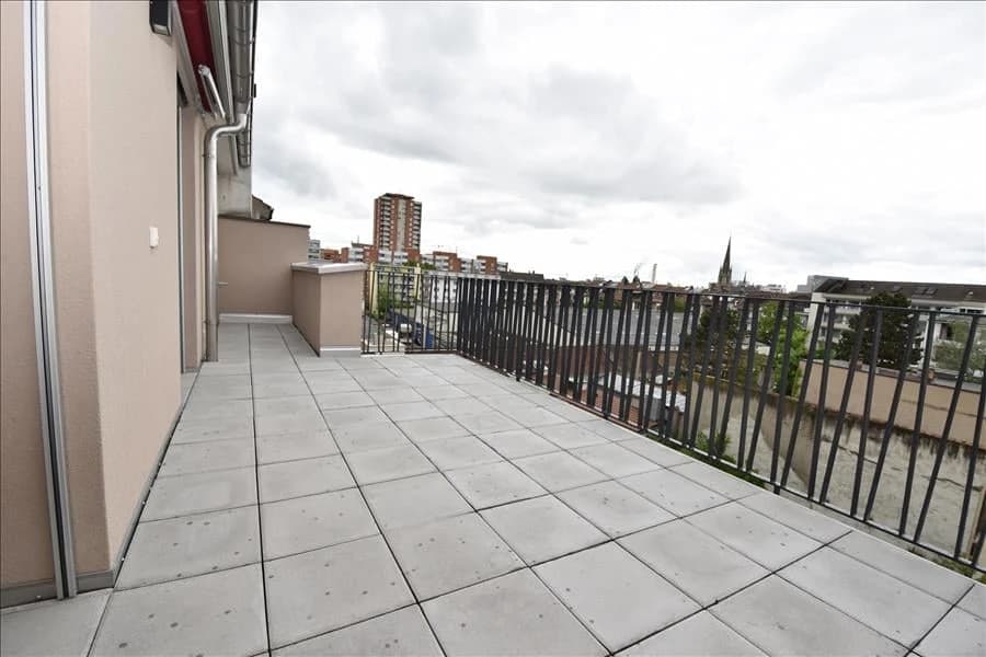 Über den Dächern von Basel