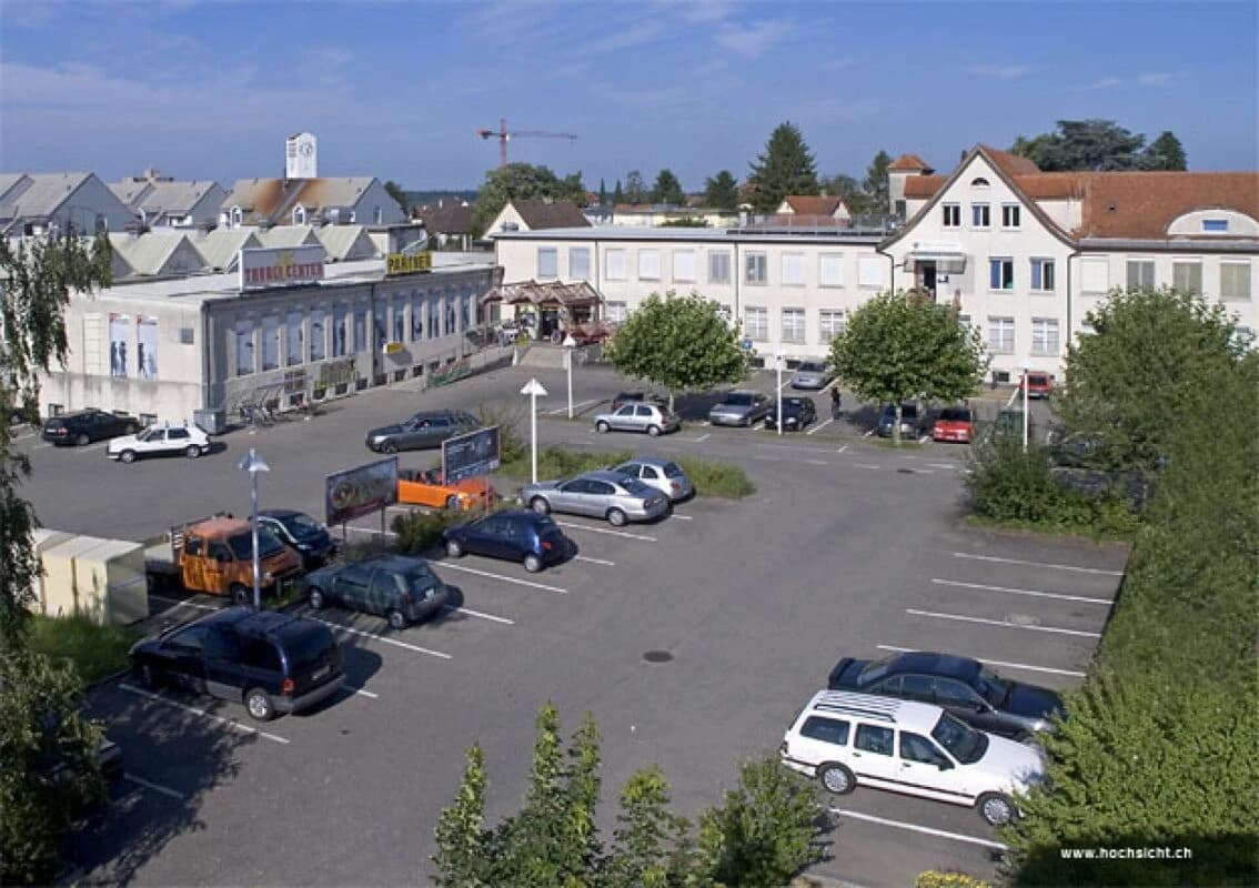 im Tiefparterre, Lokal für verschiedenste Nutzungen