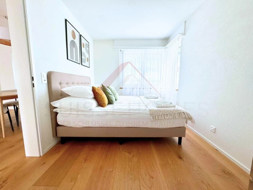 Exklusive 3.5-Zimmer-Wohnung im 15. Obergeschoss mit spektakulärer Weitsicht in 8152 Opfikon