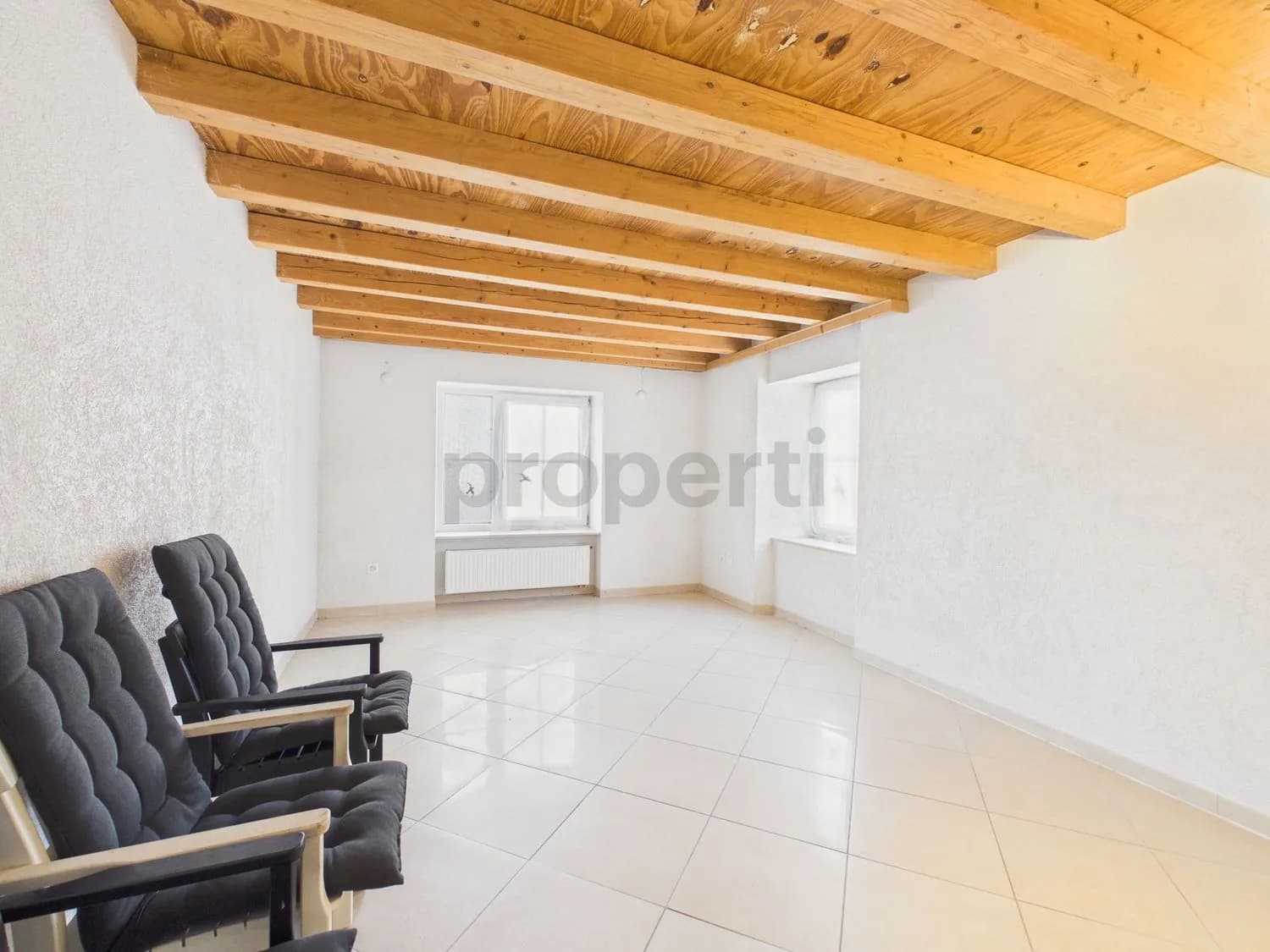 4-Zimmer-Bauernhaus mit Nähe zu Schulen und ÖV, Wegenstetten