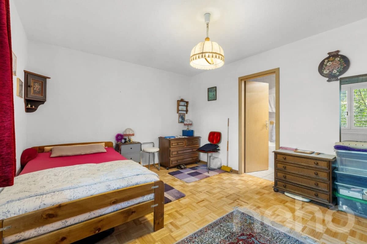 Viel Platz für die ganze Familie - Zweifamilienhaus in Zielebach