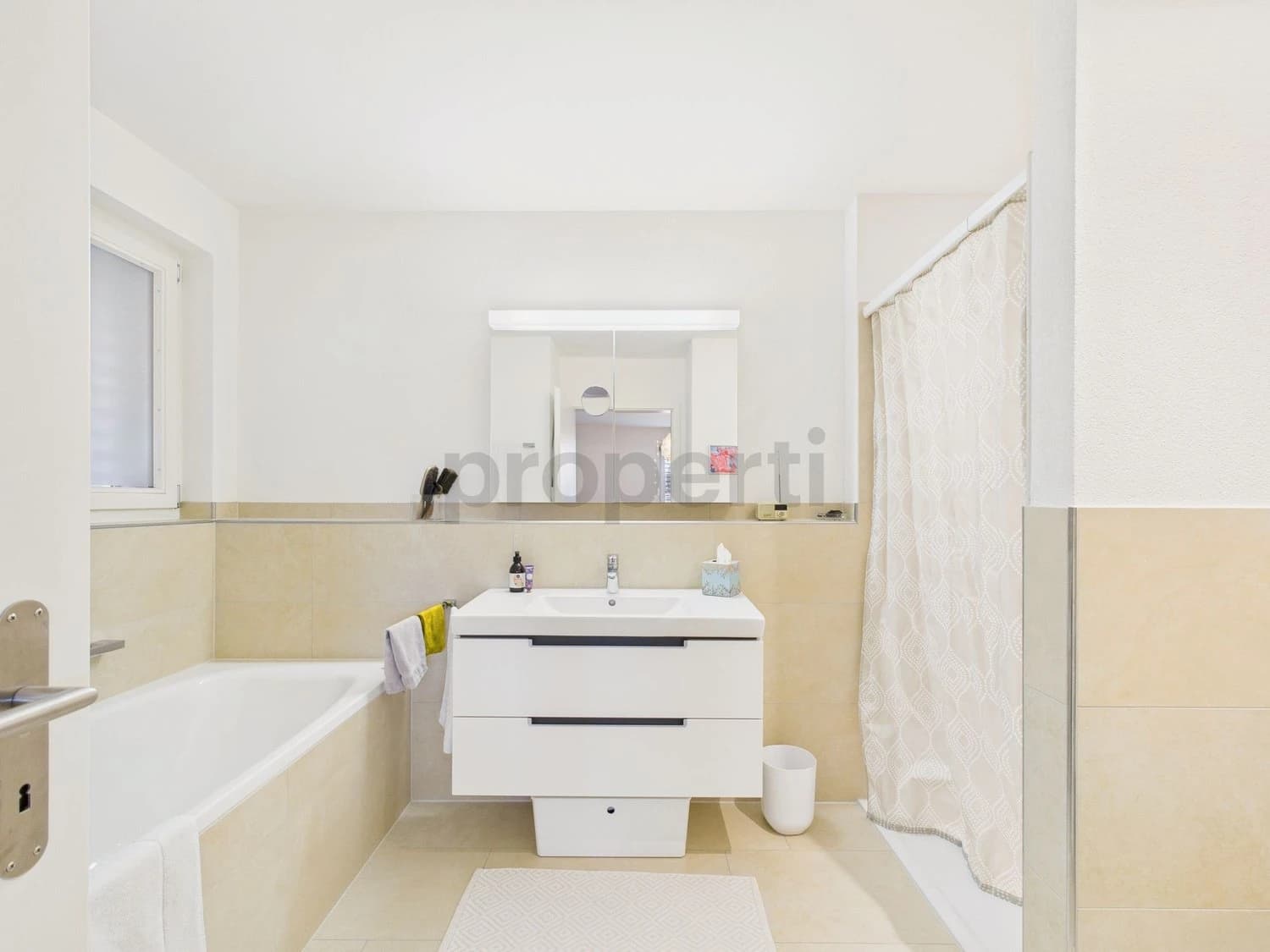 Moderne 3.5-Zimmer Wohnung mit grosszügigem Balkon in Uttwil ab Mai 2026