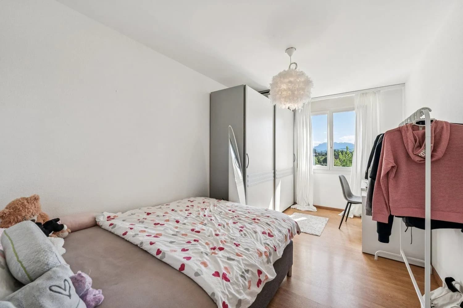 Helle 4.5-Zimmer-Eigentumswohnung mit Rigiblick