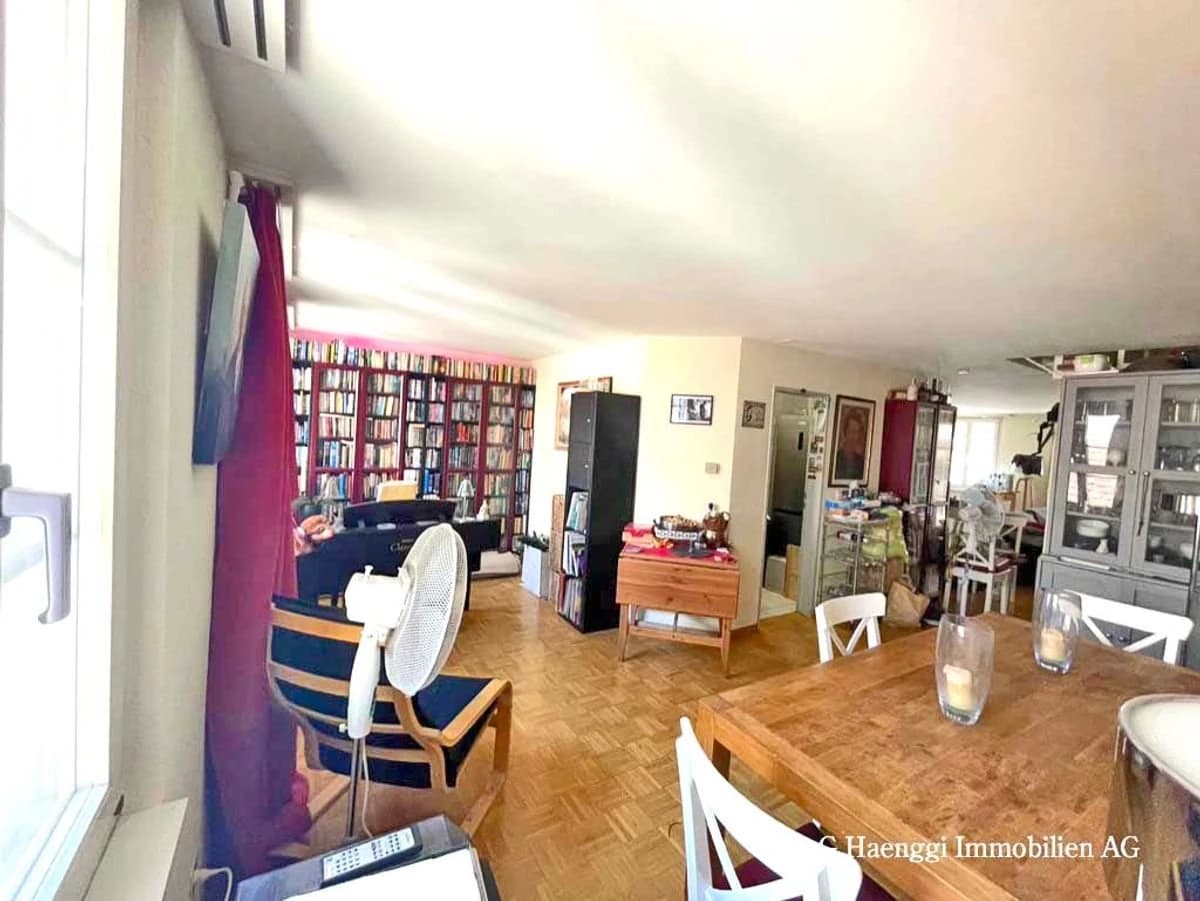 Grosszügige, helle 5 1?2 Zi-Maisonette-Wohnung mit Balkon in der Altstadt