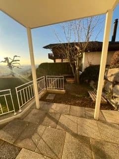 Neu renovierte 5.5-Zimmer-Wohnung mit Balkon, Gommiswald