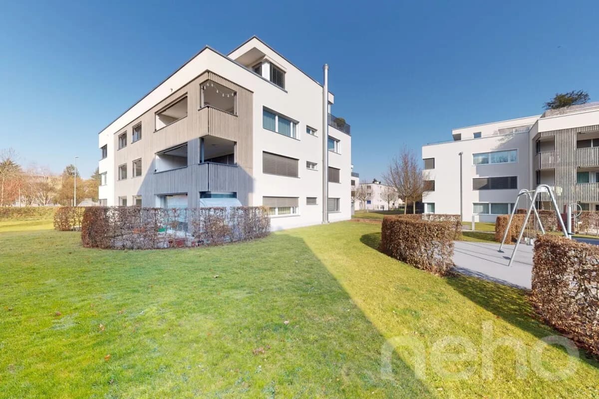 Lichtdurchflutete 3.5-Zimmer-Wohnung mit grossem Balkon in Frauenfeld