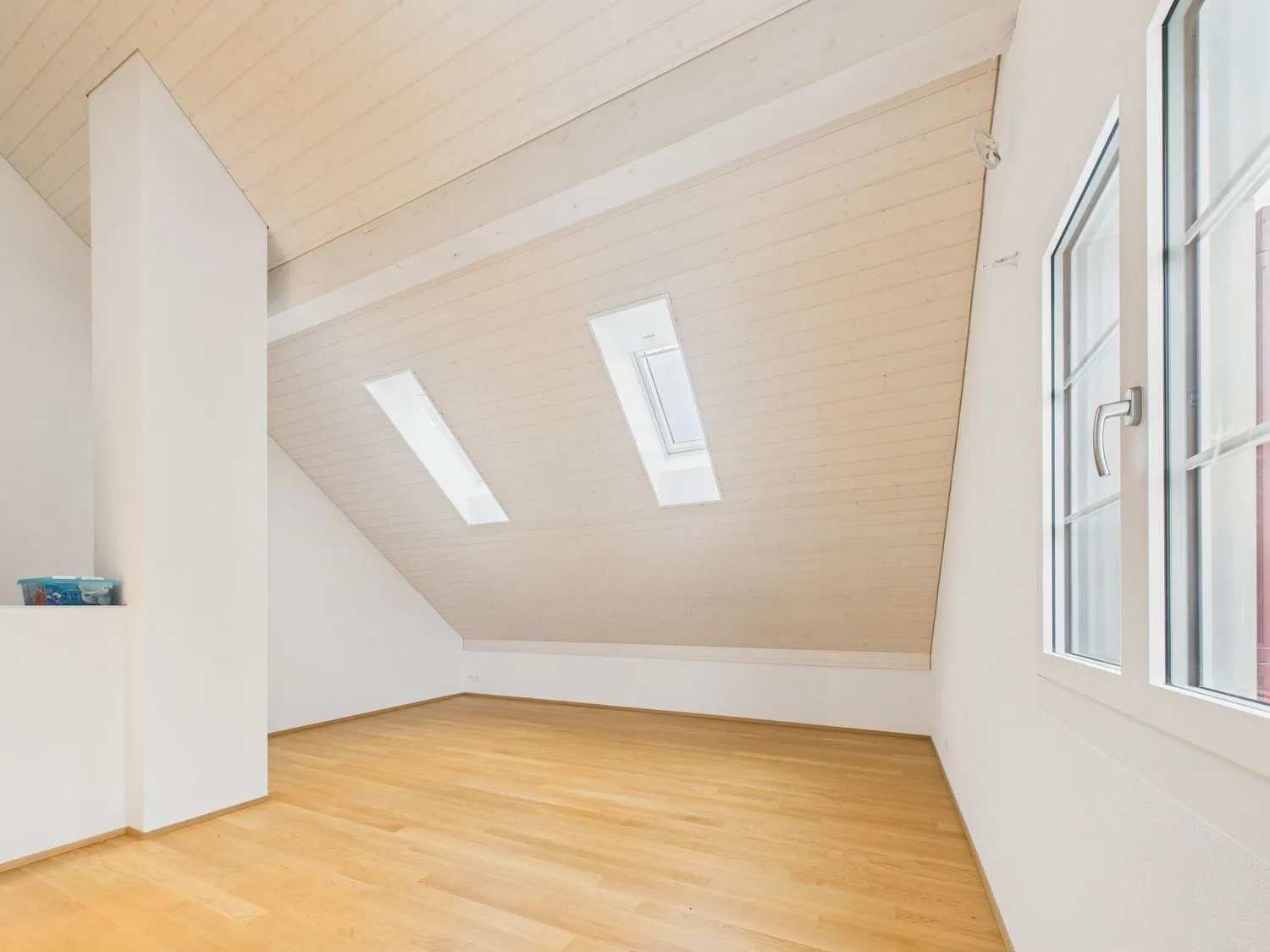 Modernes 5.5-Zimmer Reihenhaus mit praktischem Grundriss, Dorf