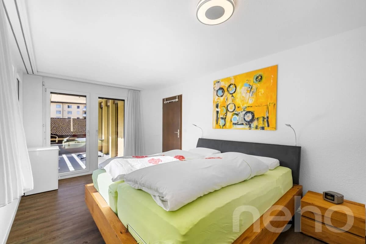 Attraktive 5.5 Zimmer Wohnung in Wilen b. Wollerau