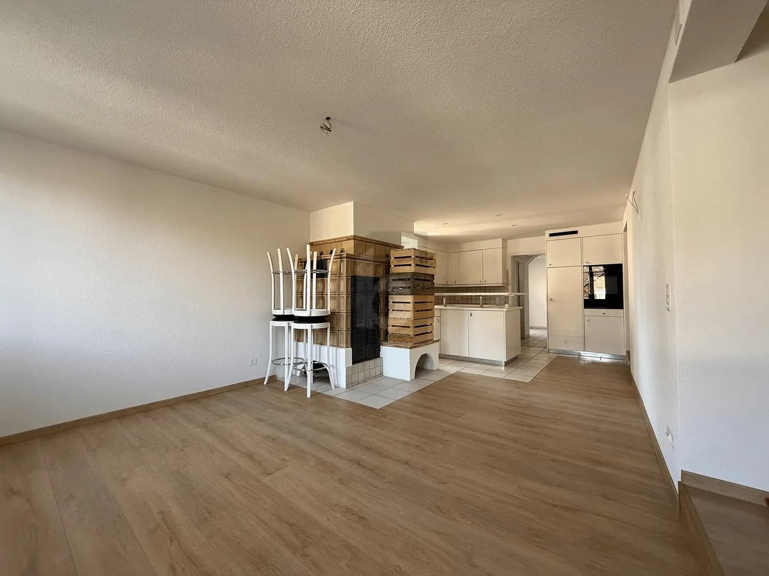 CHARMANT UND HOCHWERTIG AUF ZWEI EBENEN