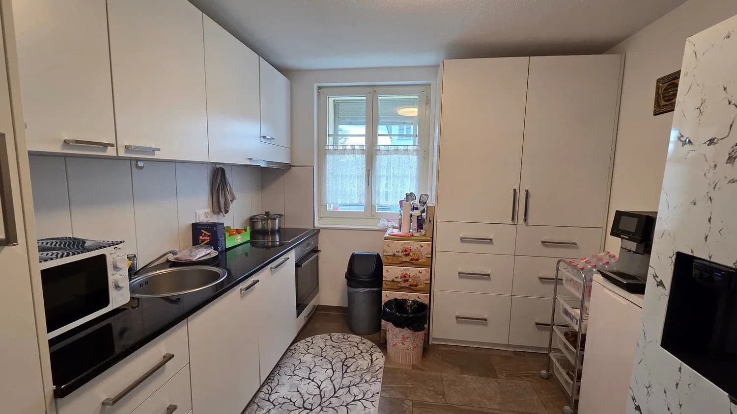 Saniertes 3-Familienhaus mit 4.6% Rendite