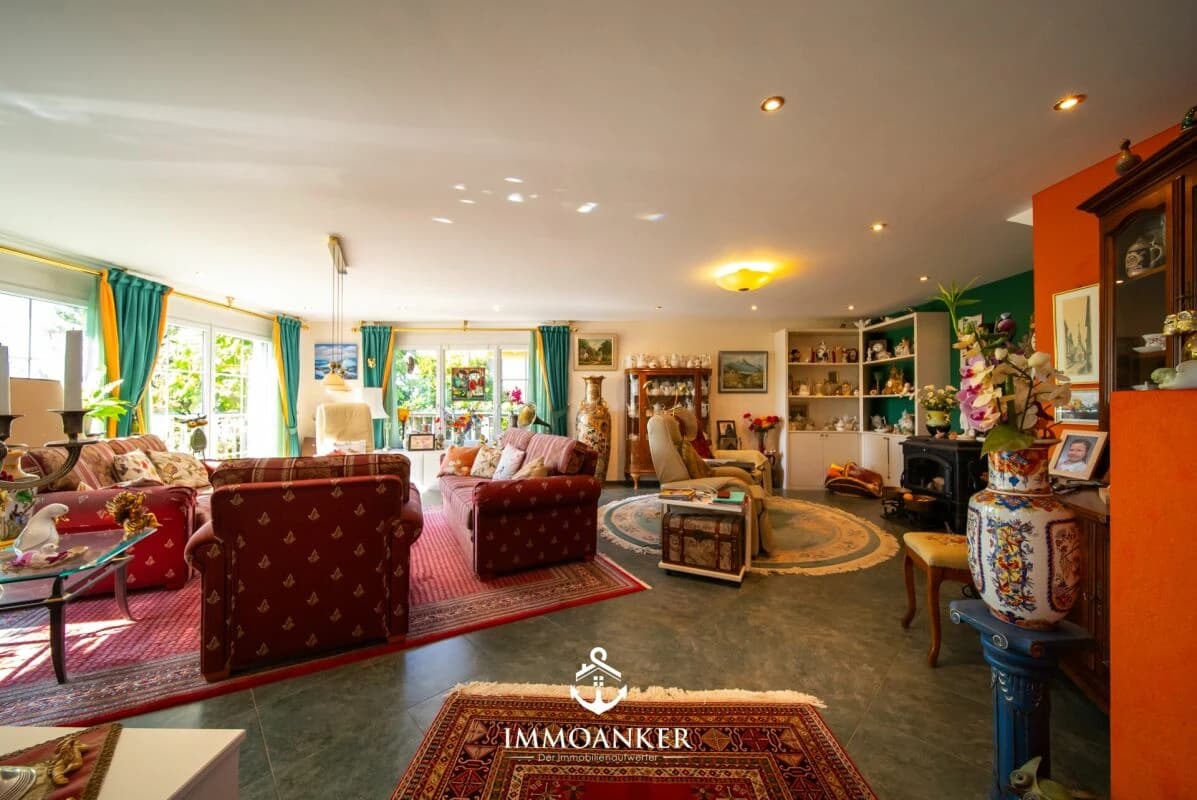 Wohnen mit Weitblick - umgeben von Ruhe und Grün. - 6.5 Zimmer EFH in Sulz