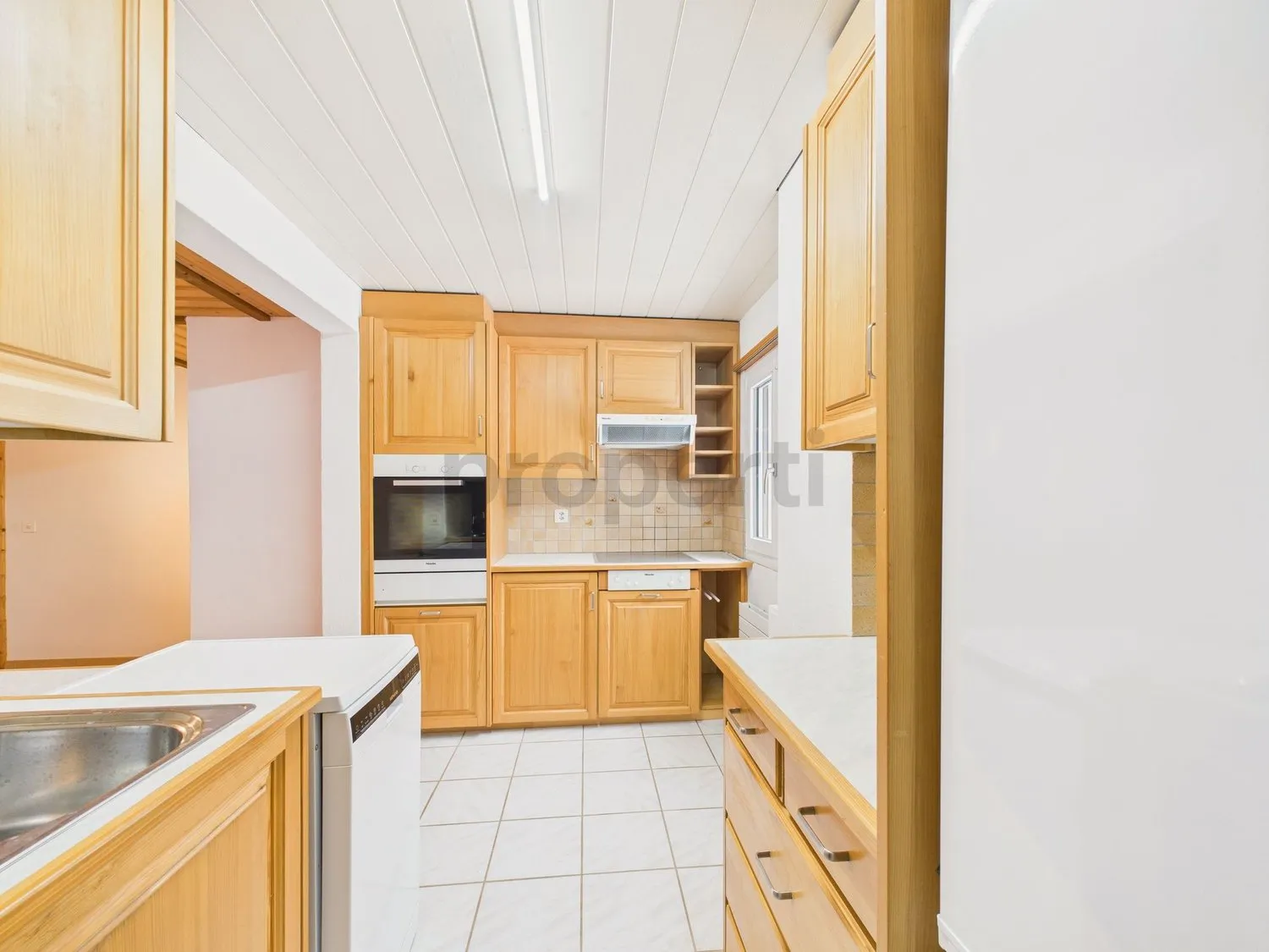 Charmante 2,5 Zimmer Wohnung im idyllischen Bergdorf Surin, Val Lumnezia