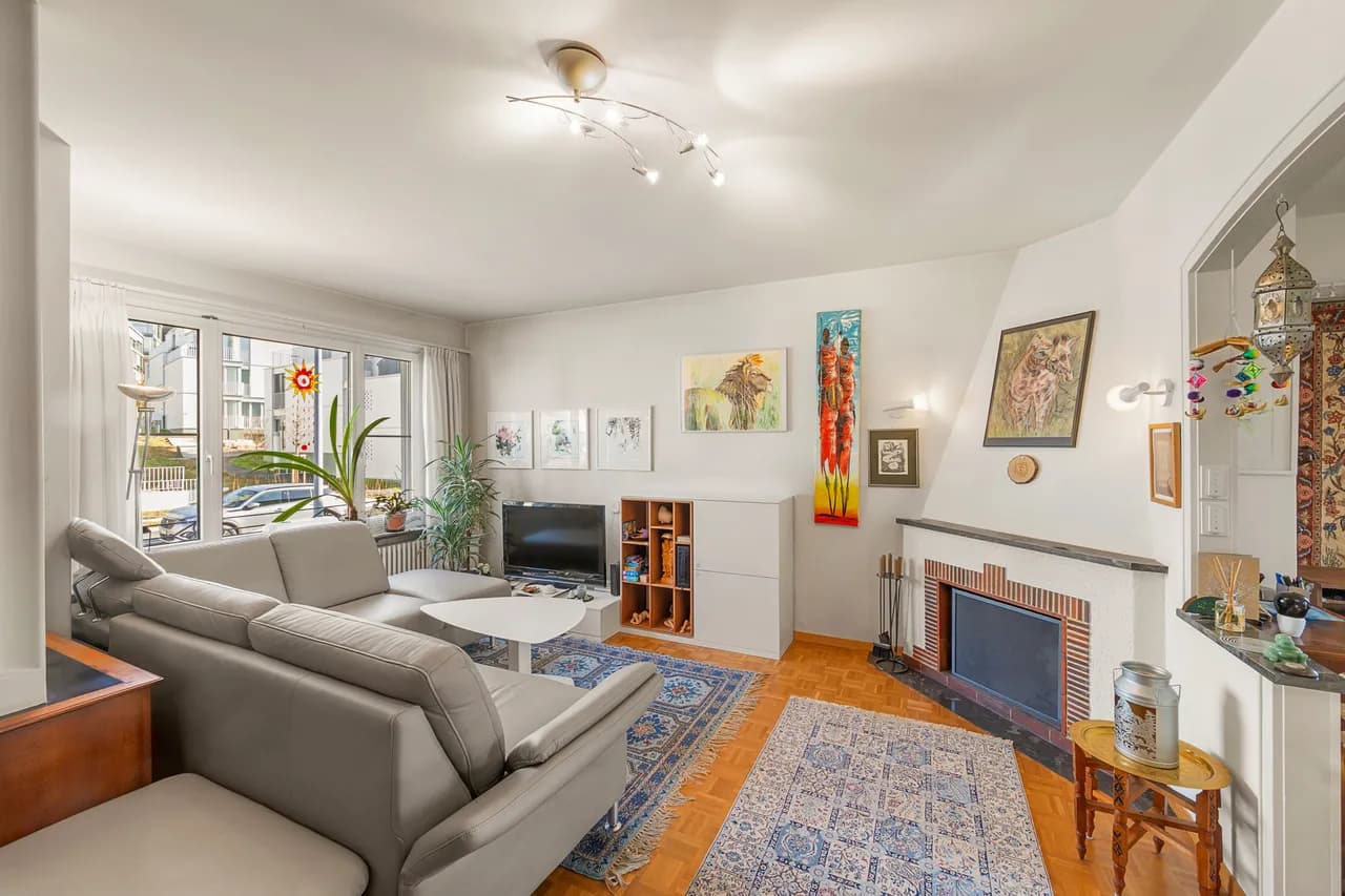 Charmantes Reiheneckhaus - Familienleben mit Garten mitten in Riehen