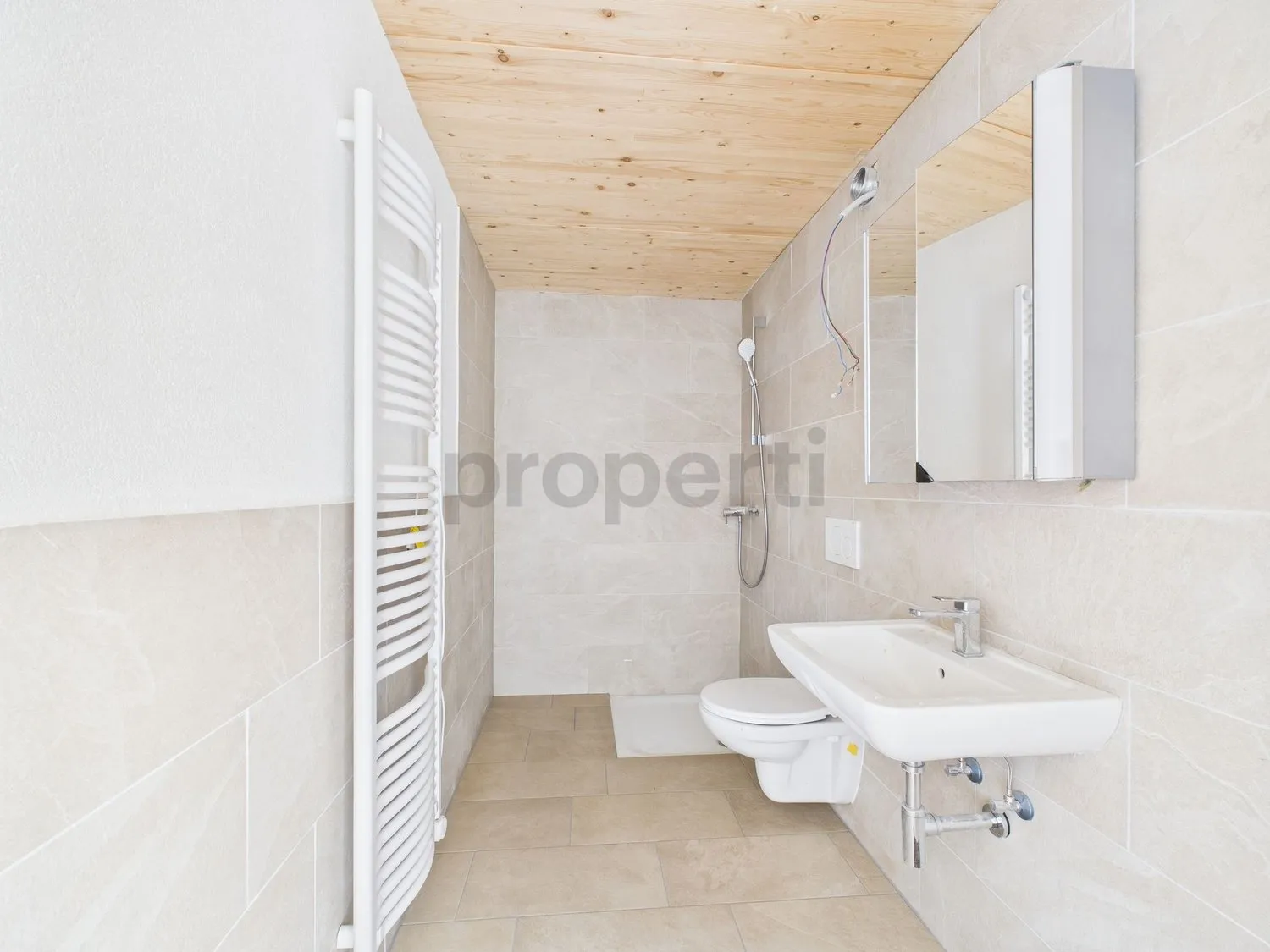 Brandneue 3.5 Zimmer Erdgeschosswohnung mit historischem Charme  familienfreundlich & altersgerecht in Grossdietwil LU