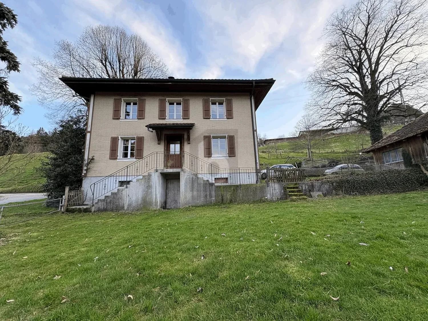 GROSSZÜGIG MIT VIEL PLATZ