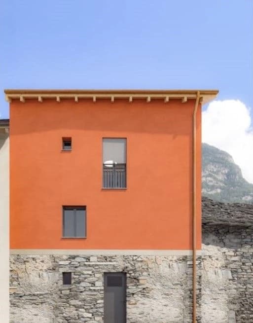 Charmantes 4,5-Zimmer-Einfamilienhaus in Renovation in Riviera-Iragna/Casa indipendente di 4,5 -  ristrutturazione da completare per conto proprio -  in Riviera Iragna