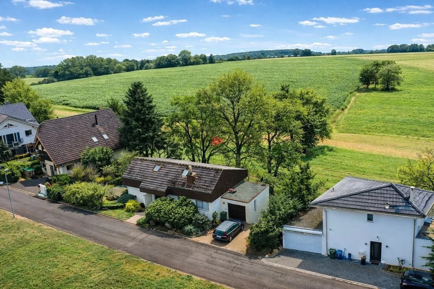 Familienoase im Grünen mit viel Platz