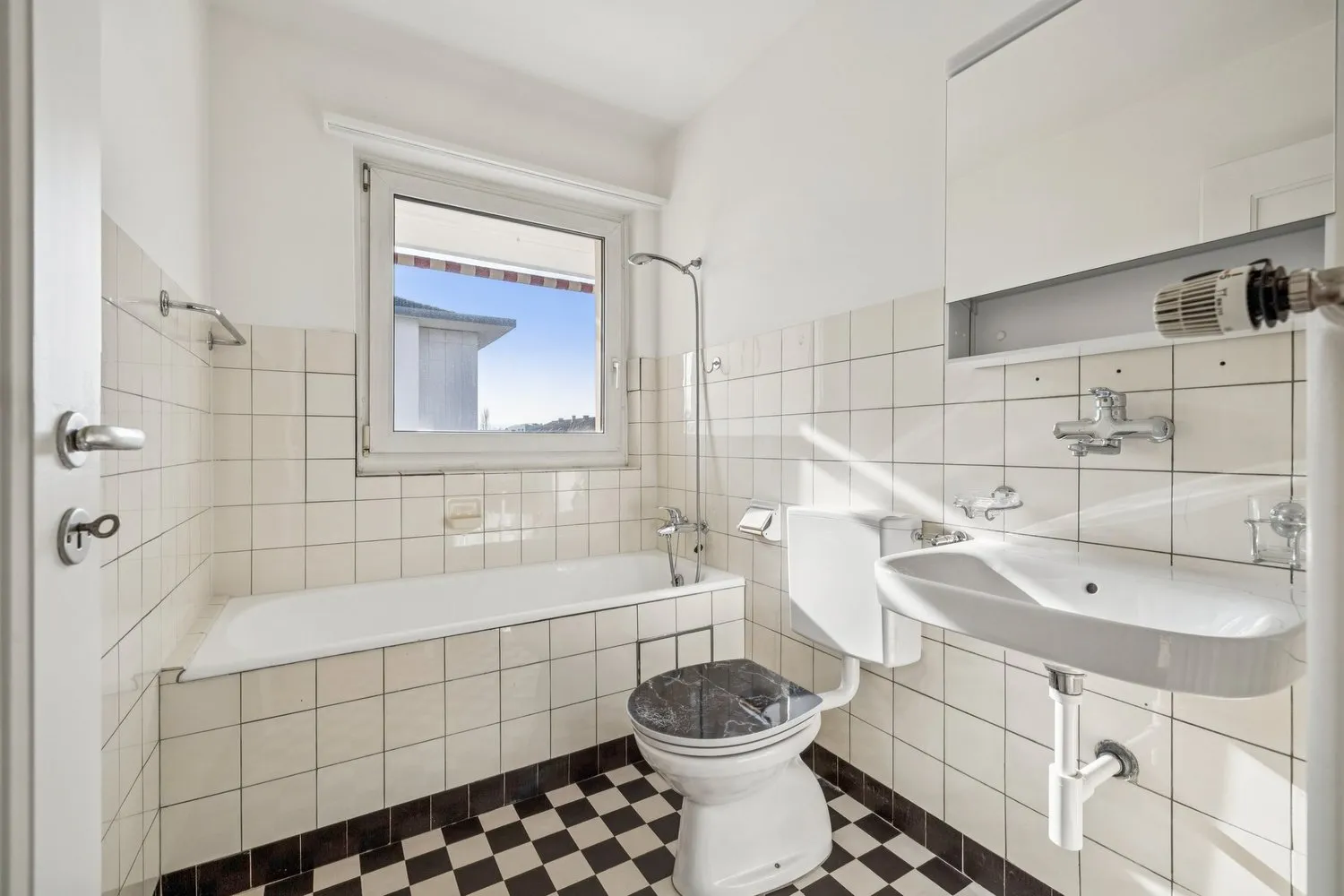 MIETEN OHNE KAUTION - Wohnen, wo das Leben pulsiert