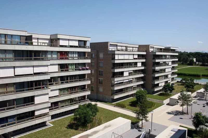 Wohnen zwischen Stadt und See