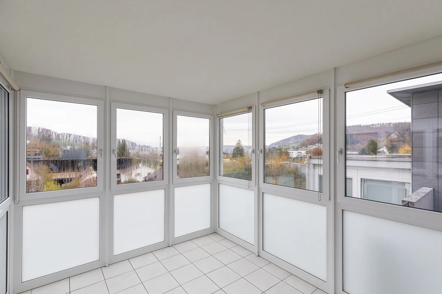 Gemütliche Wohnung mit Wintergarten und Balkon