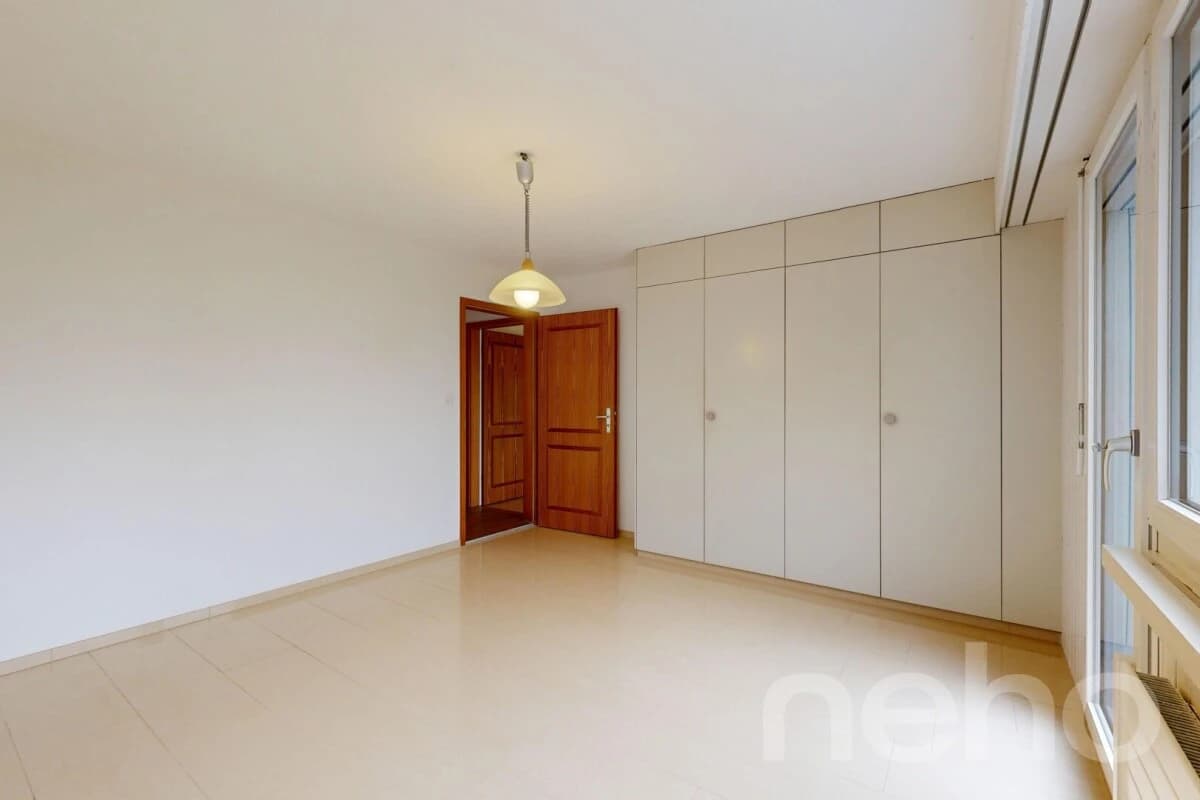 Grosszügiges 6.5-Zimmer-Einfamilienhaus mit 1?111 m2 Grundstück