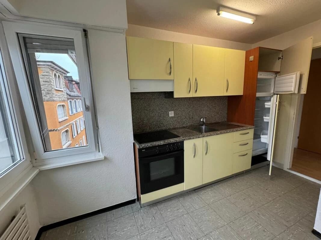 Grosszügige 3.5 Zimmerwohnung in Top-Lage