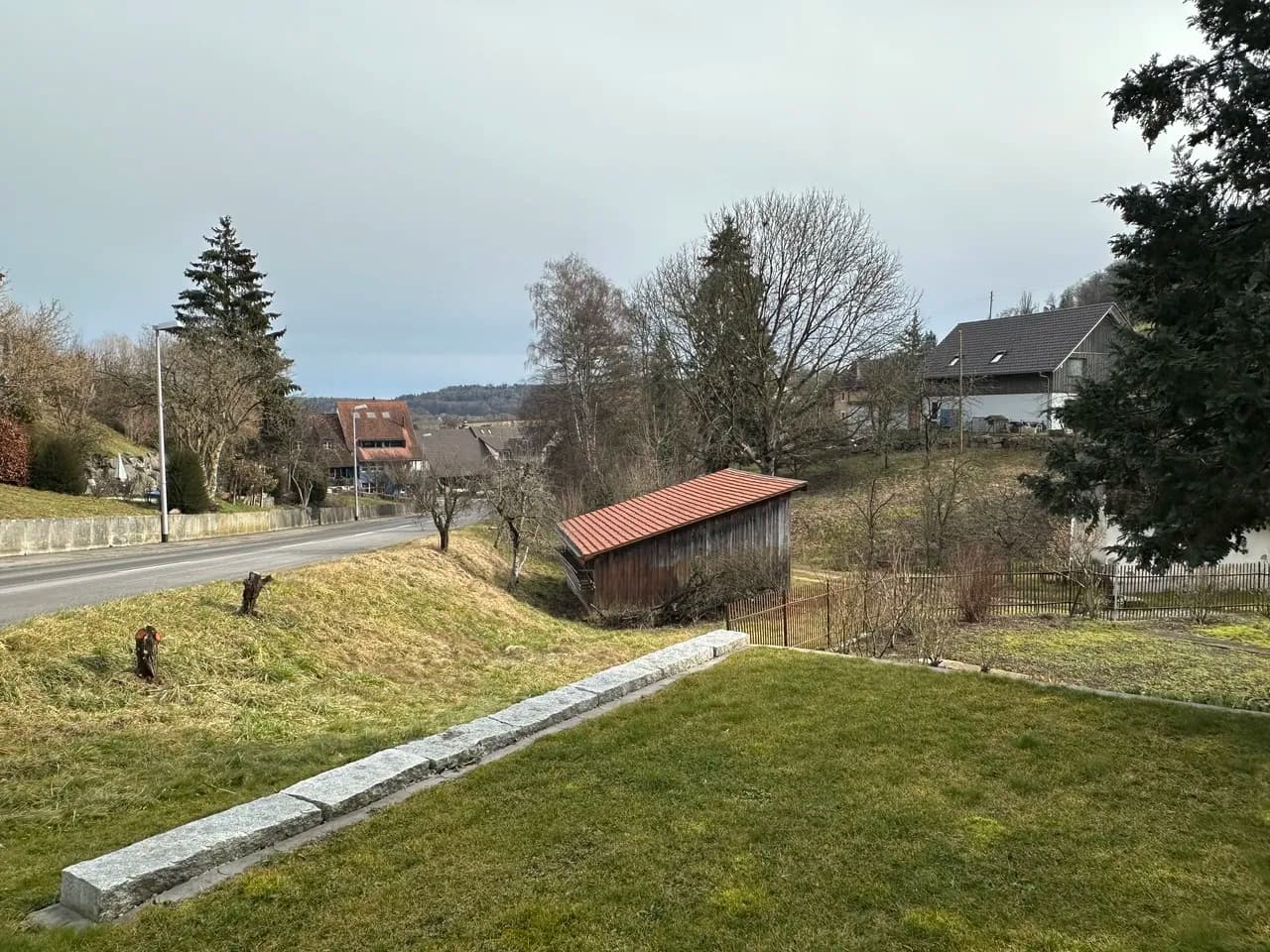 tolle, heimelige 3.5 Zimmer EG Wohnung