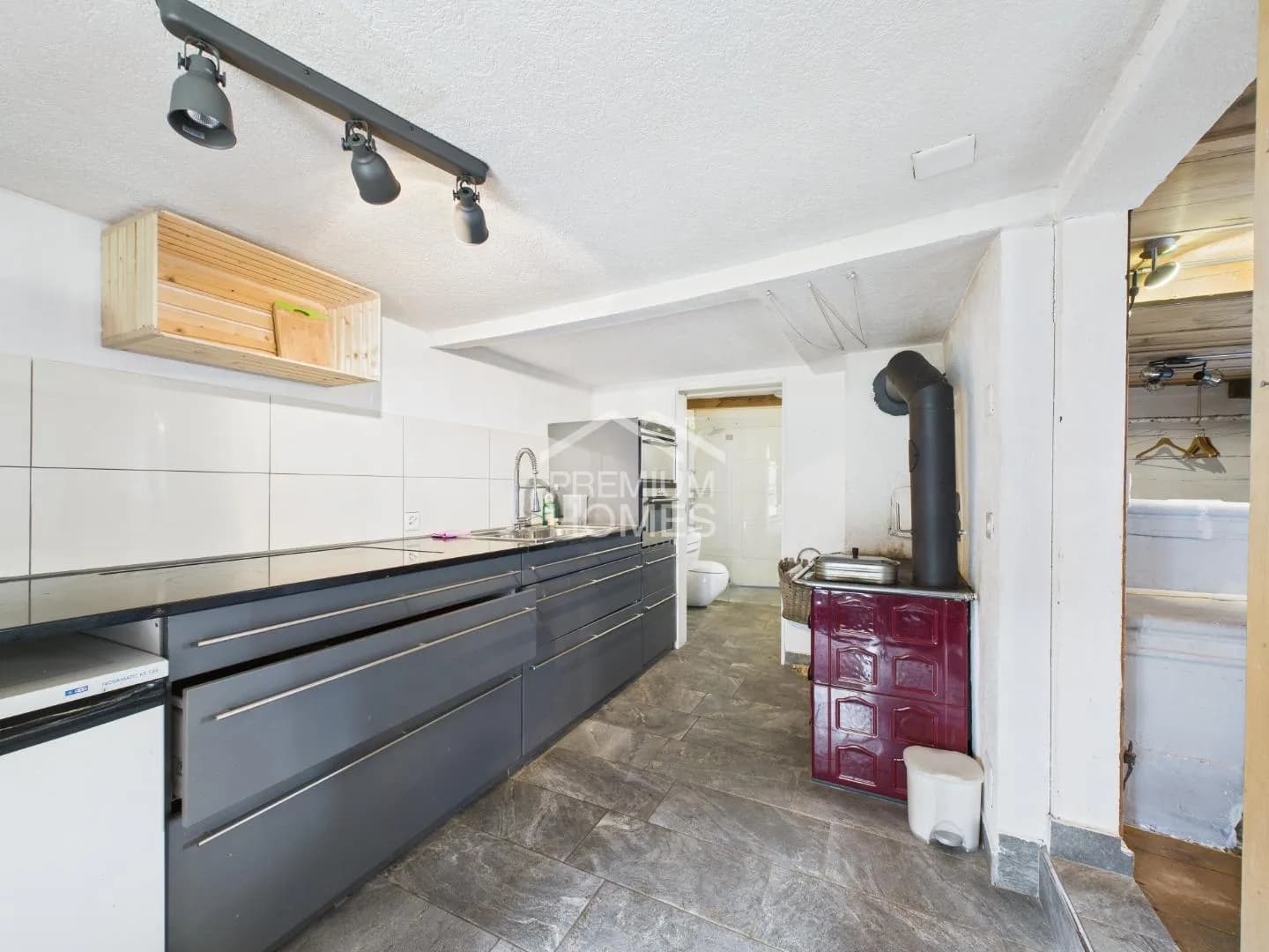 Charmantes Dreifamilienhaus - Perfekt für Freizeit- und Outdooraktivit