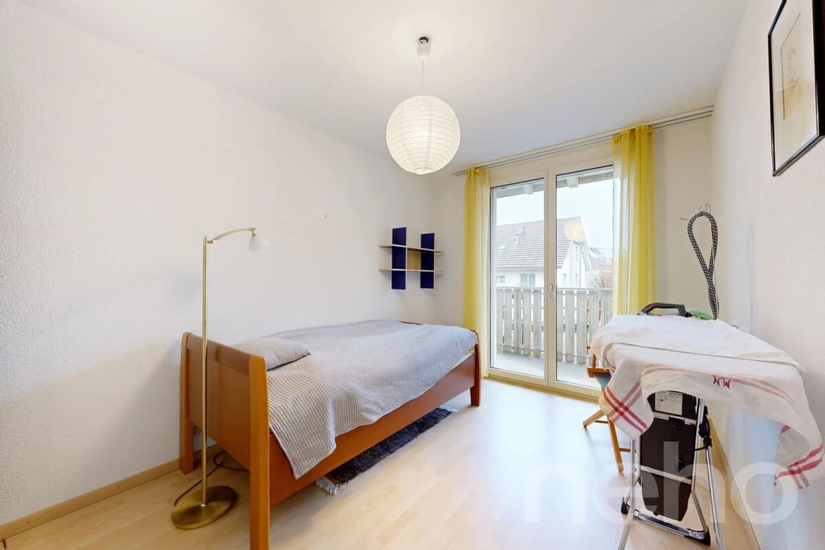 Attraktives Familienhaus mit Garten und direktem TG-Zugang