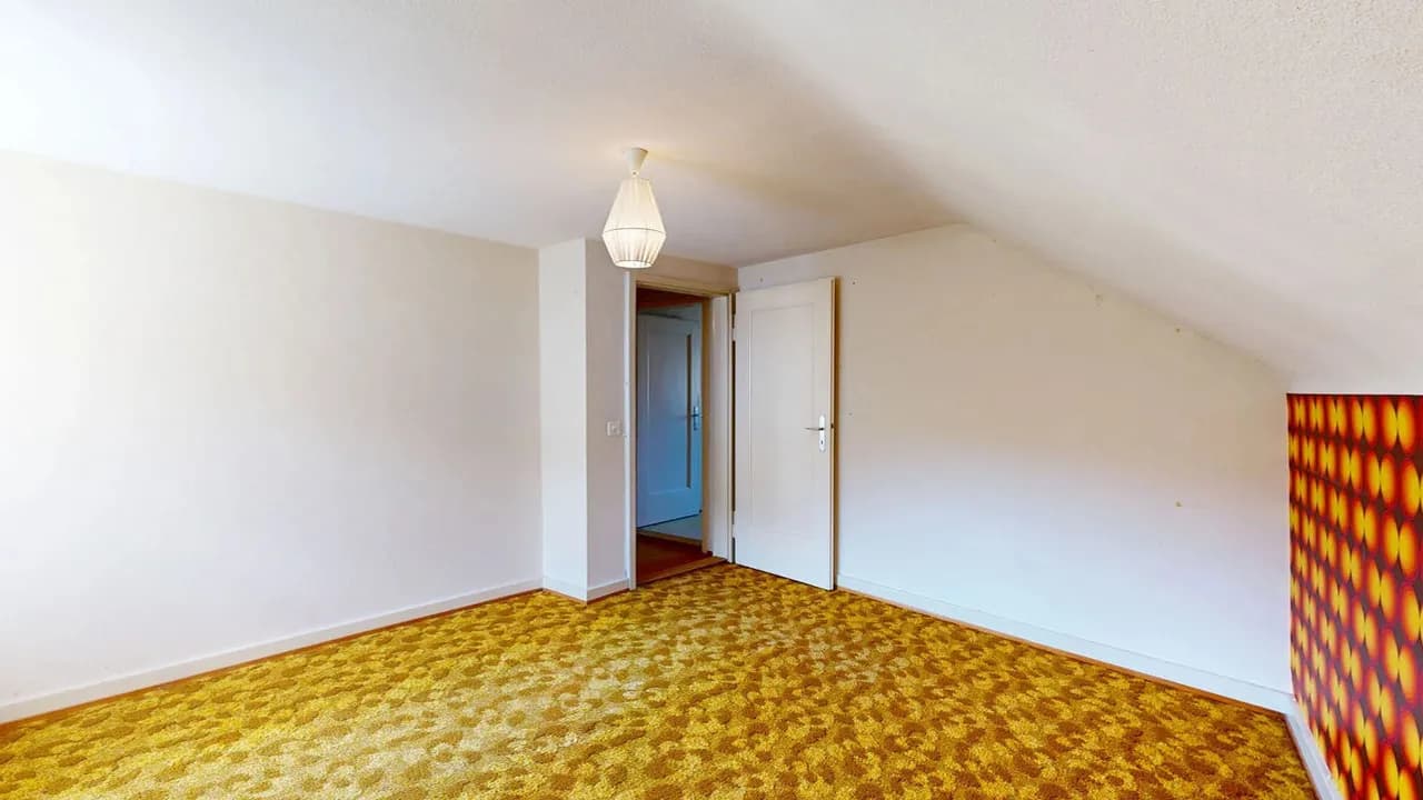 Idyllisches 6-Zimmer-Einfamilienhaus mit Garage und Aussenparkplatz