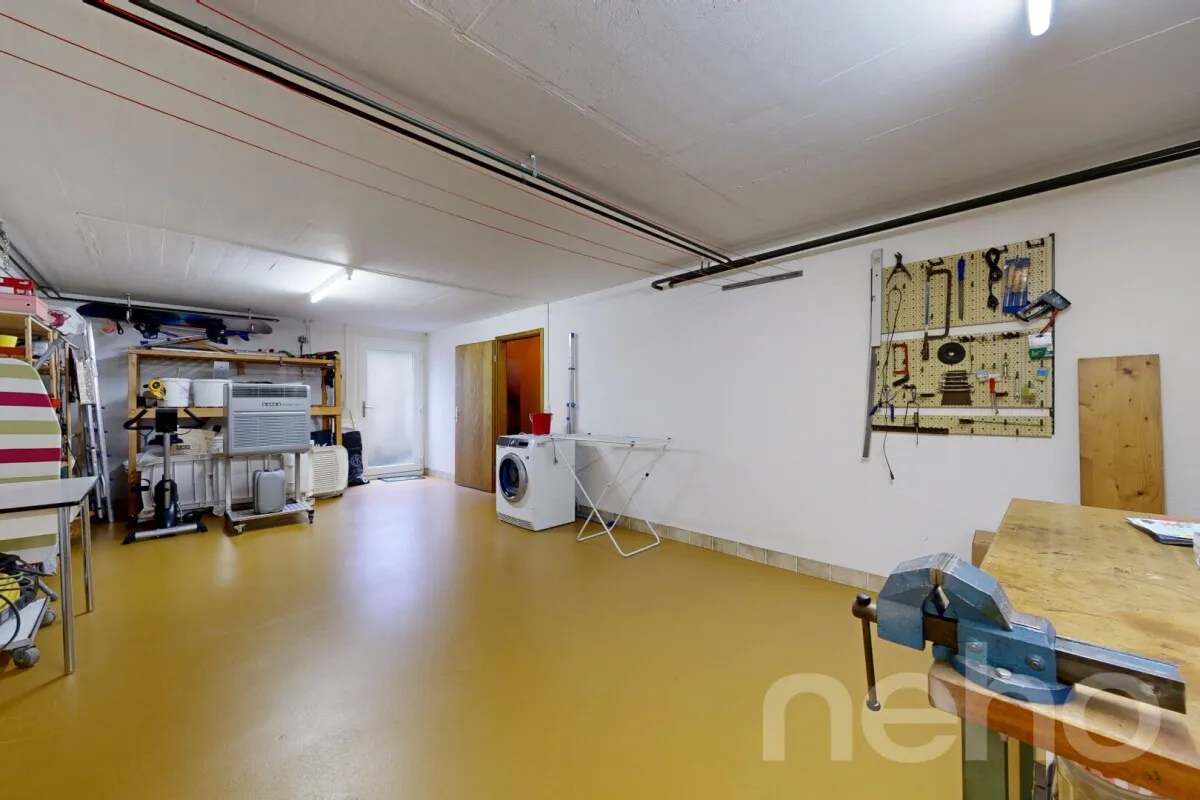 Ruhig gelegenes Einfamilienhaus mit grossem Grundstück und Potenzial