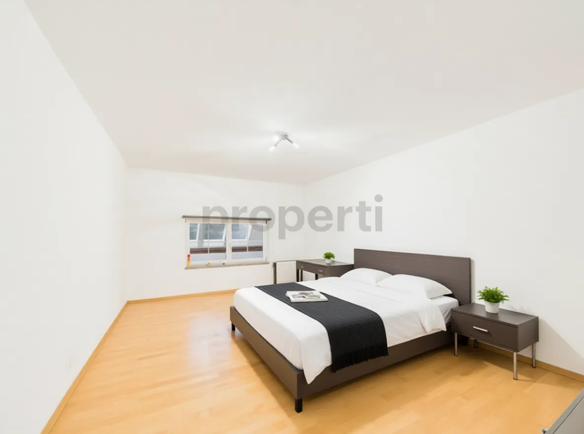 Renovierte 4.5-Zimmer Maisonette in historischem Bauernhaus mit Balkon, Rothrist AG