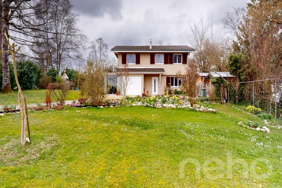 Haus inmitten der Natur auf 2540 m²