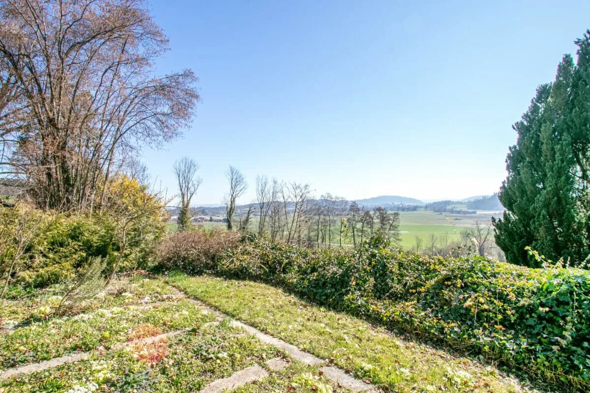 Einzigartiges Ensemble: Historisches Wohnglück und kreative Freiheit