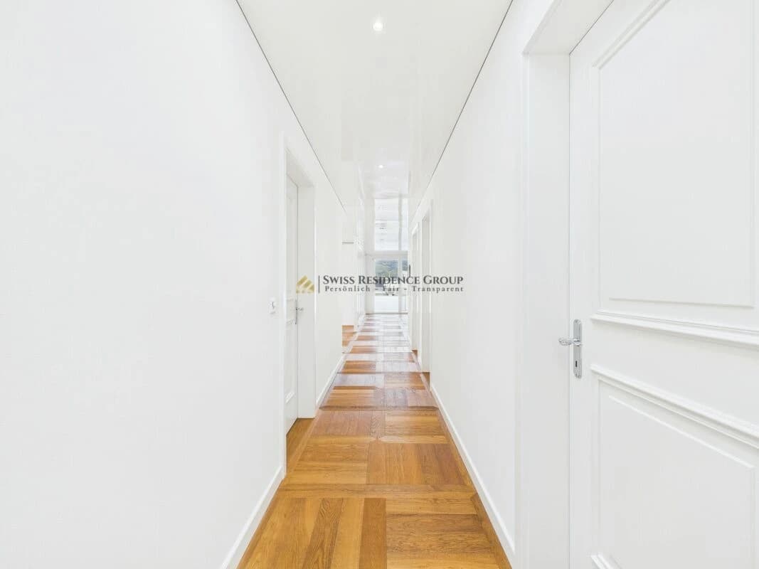 Traumhafte Attika mit Bergsicht - Exklusives Wohnjuwel