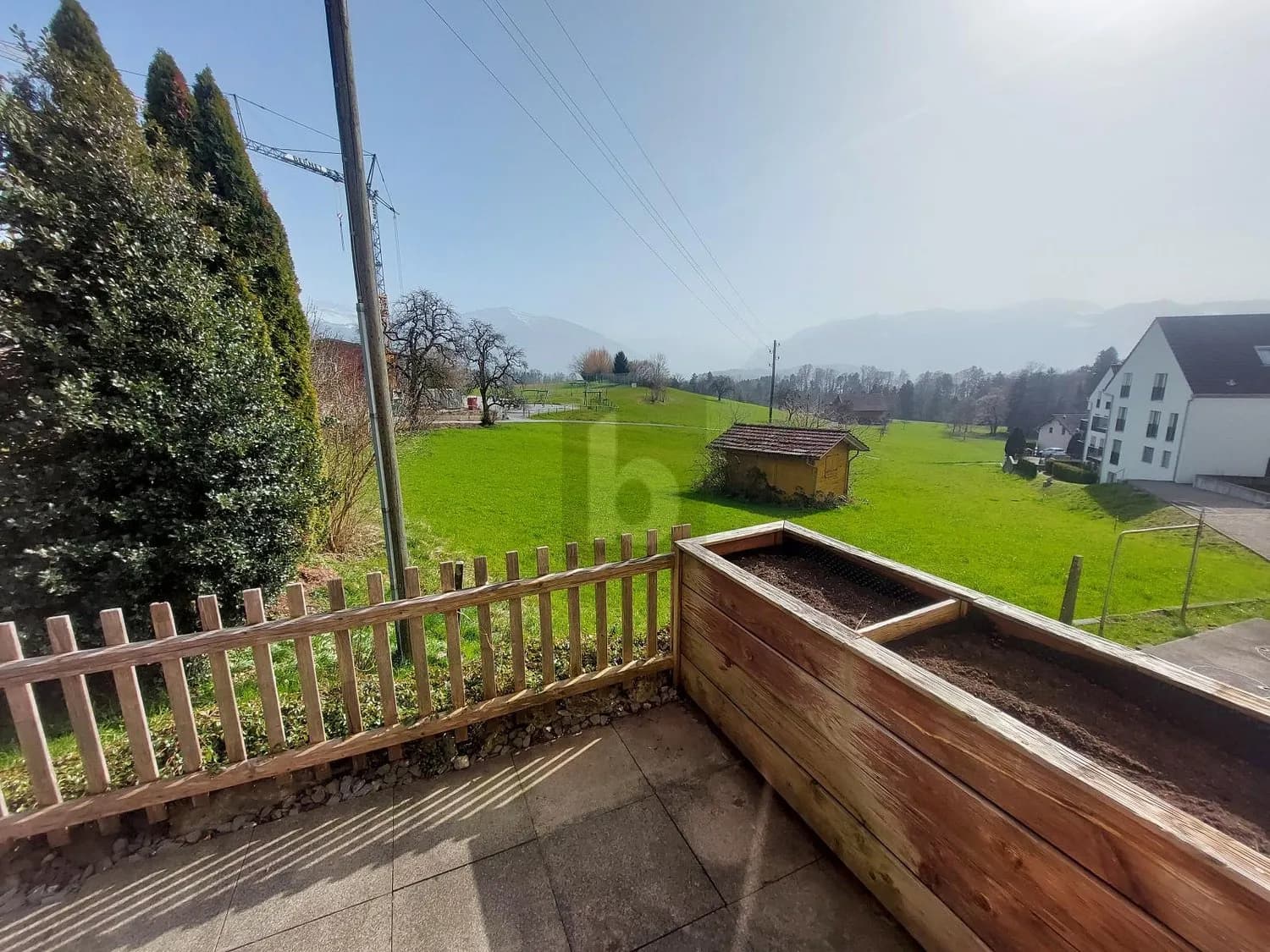 GROSSZÜGUG MIT WEITBLICK