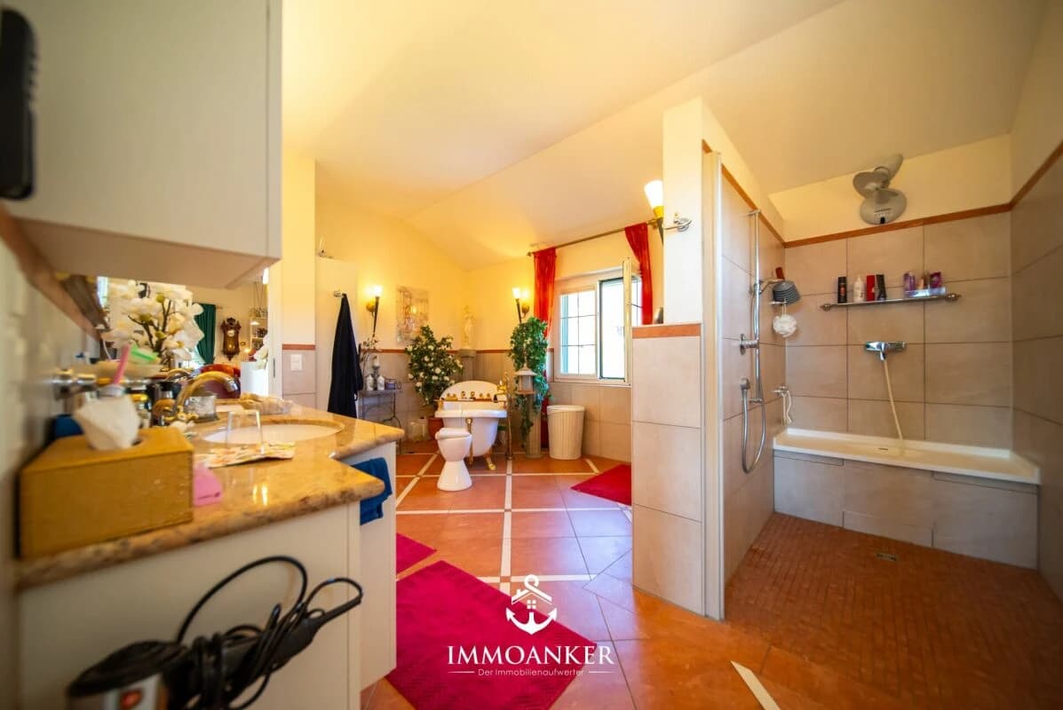 Wohnen mit Weitblick - umgeben von Ruhe und Grün. - 6.5 Zimmer EFH in Sulz