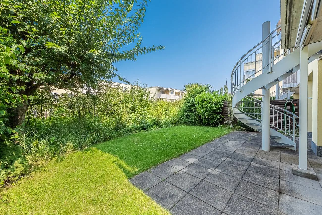 Wohnung mit Garten und Balkon!