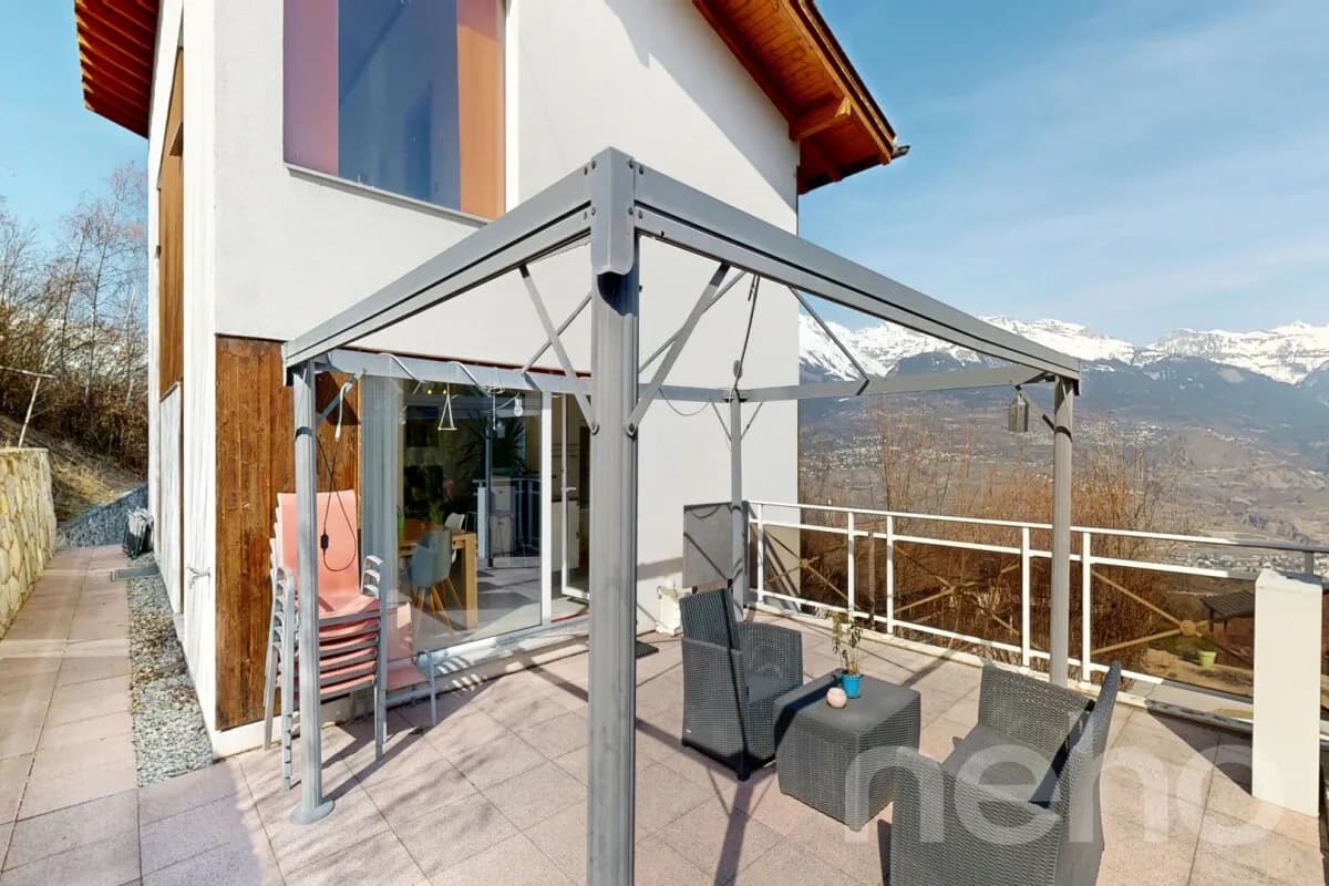 Spacieuse maison familiale avec terrasse