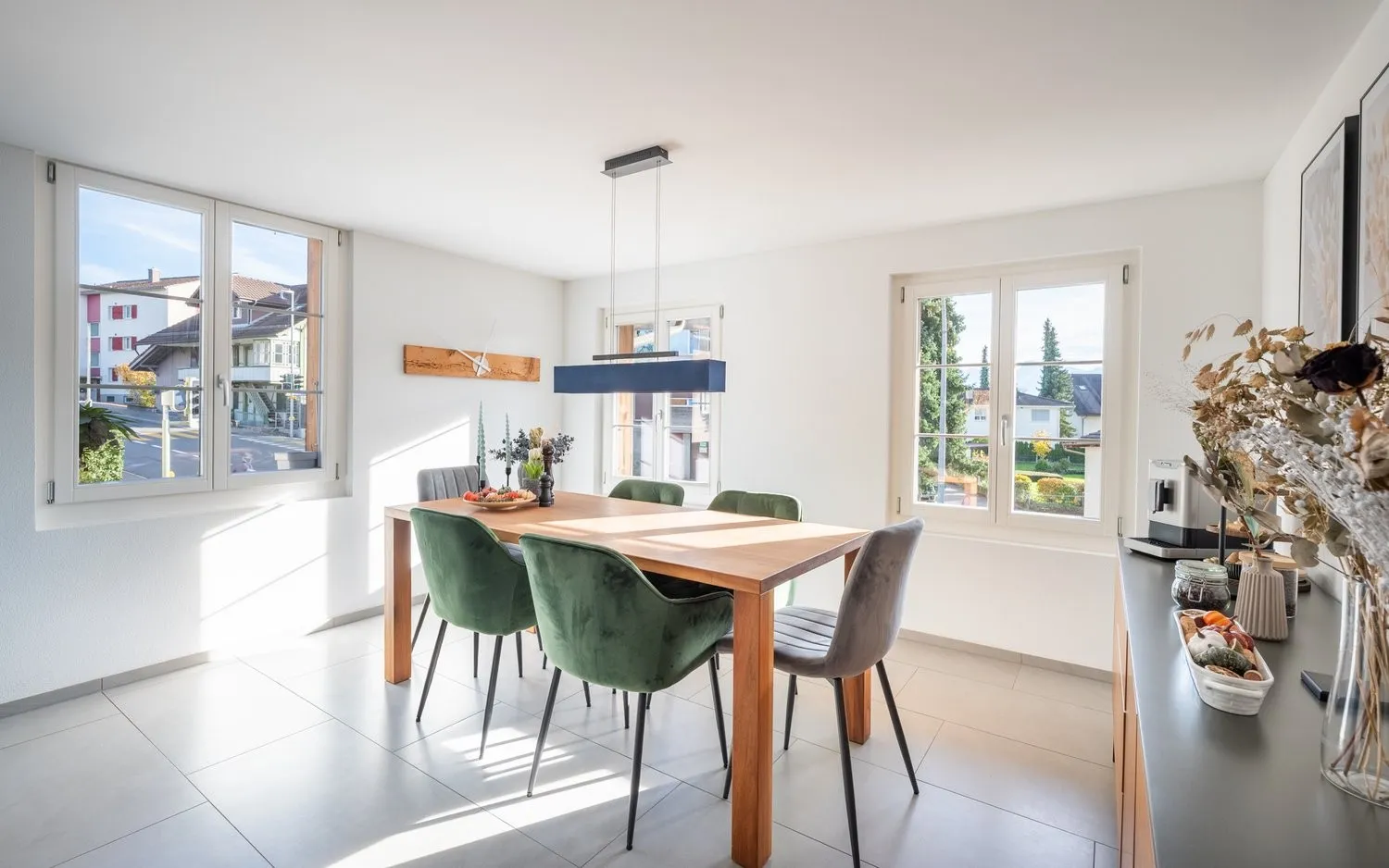 Wunderschön renovierte Wohnung im grossen Stil