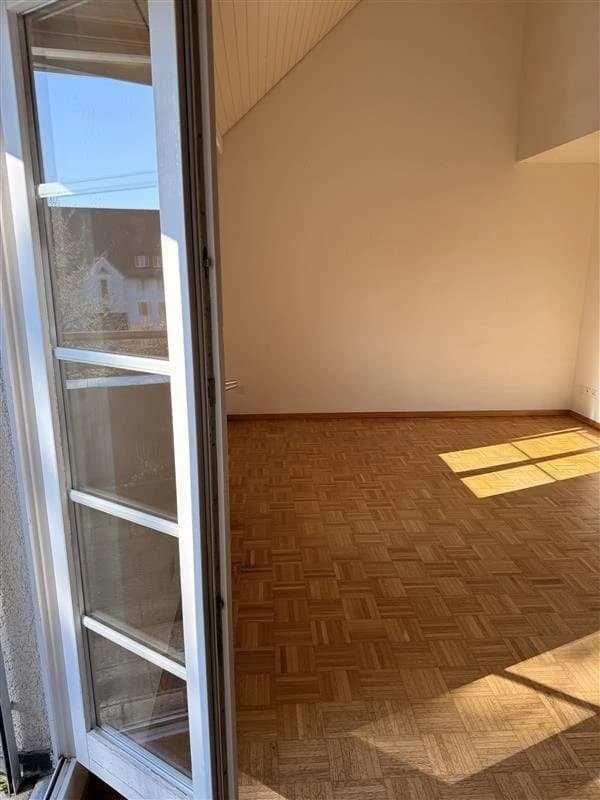 Charmante 1.5 Maisonette Wohnung in ruhiger Lage