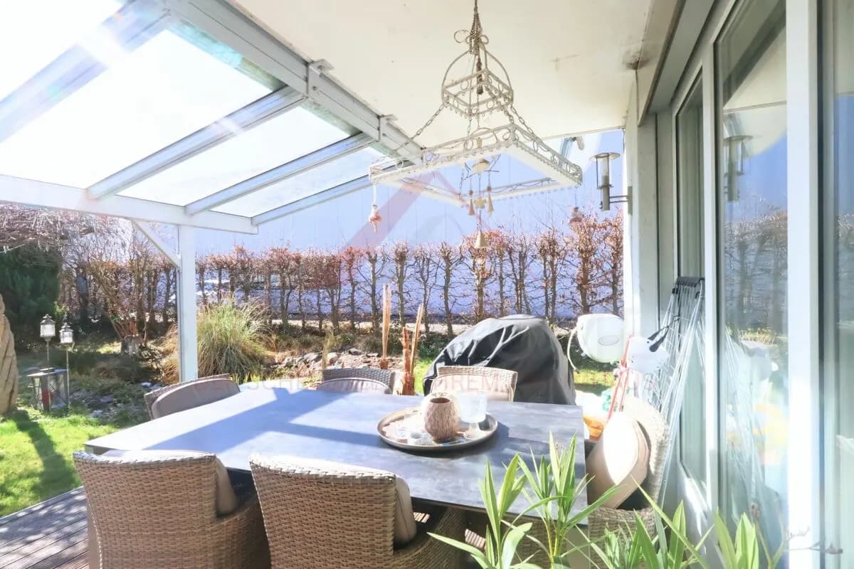 Gepflegtes 4.5-Zimmer-Reiheneinfamilienhaus mit Garten und Bergsicht