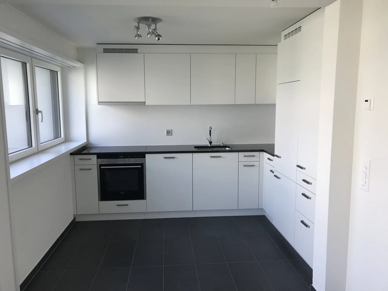 3.5-Zimmer-Wohnung im 4.OG (mit Lift)