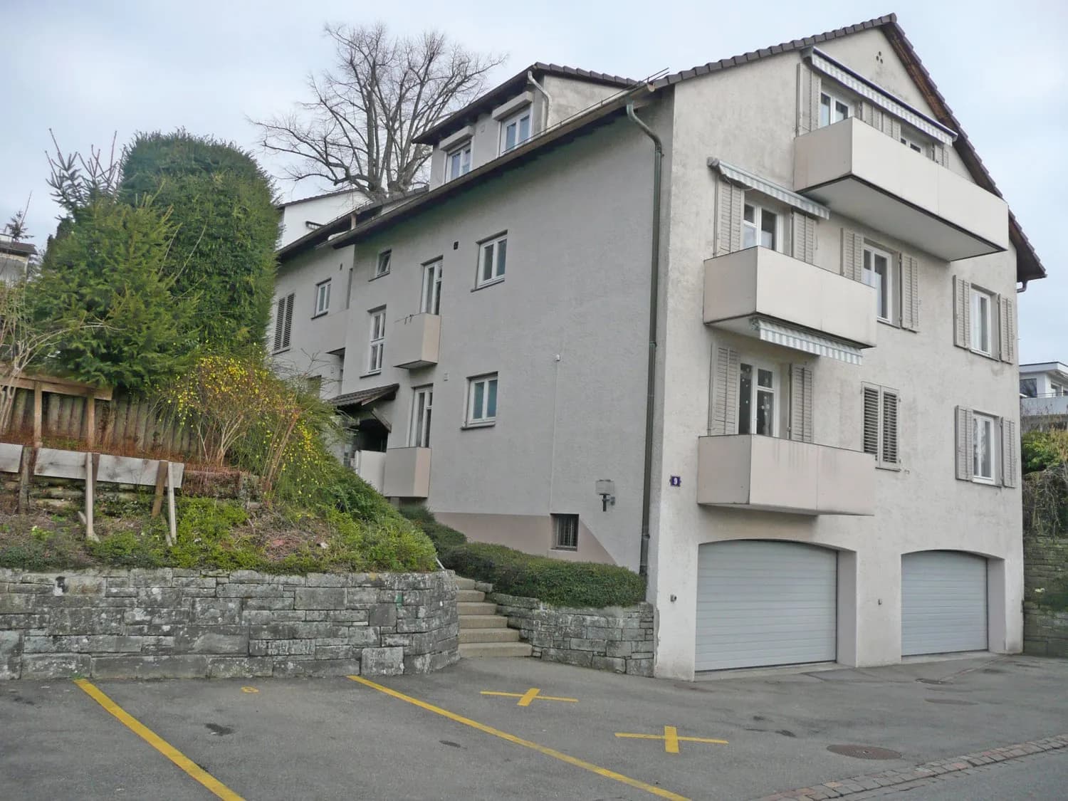 Gartenwohnung mit schönem Sitzplatz 1 Jahr befristet